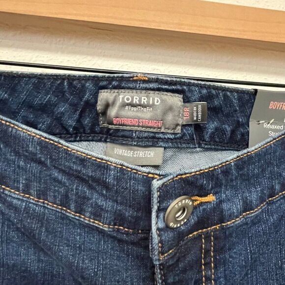 New Torrid Dark Blue Boyfriend Straight Jeans - Size 18R - Picture 3 of 6